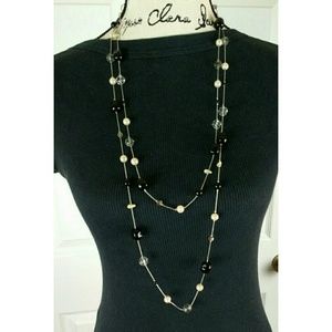 Super long b&w single strand beaded 69" necklace